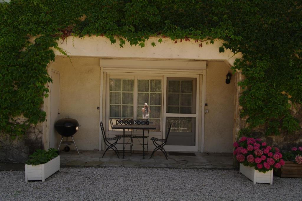 Residence Le Saint Victor Fontvieille Zimmer foto