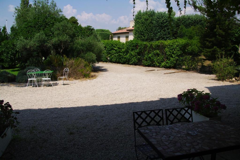 Residence Le Saint Victor Fontvieille Exterior foto